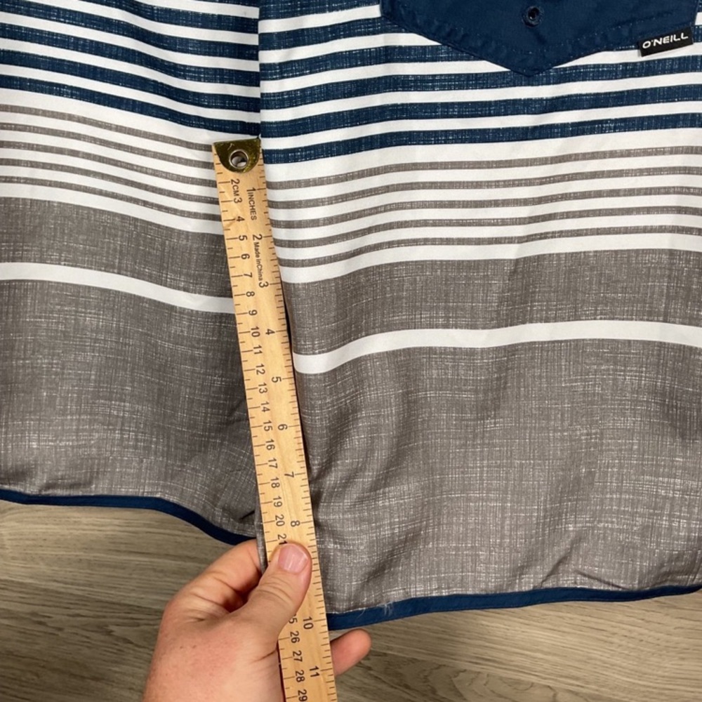 O'Neill NWT Color-Block Striped 100% Polyester Boardshorts - Picture 7 of 11